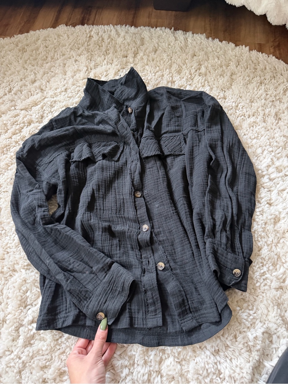 Women's Black Textured Button Down long sleeve fall Union Bay Pocket Details